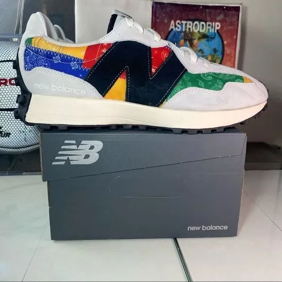 Size 12 - New Balance Shoe Palace x 327 Unity Pack - Patchwork Bandana New Balance 327 Shoe Palace Unity Patchwork Bandana - White  main image 2
